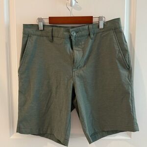 Men's Green Callaway Golf Shorts - 32